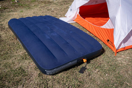 How to Pump Up an Air Mattress While Camping Without an Outlet？